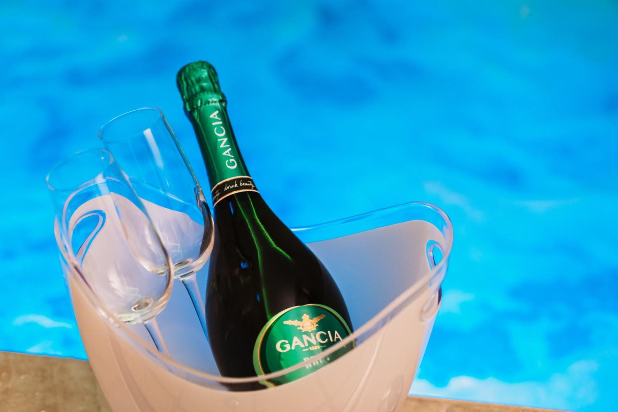 Luxuite Spa Con Piscina E Jacuzzi Alberobello Exterior foto