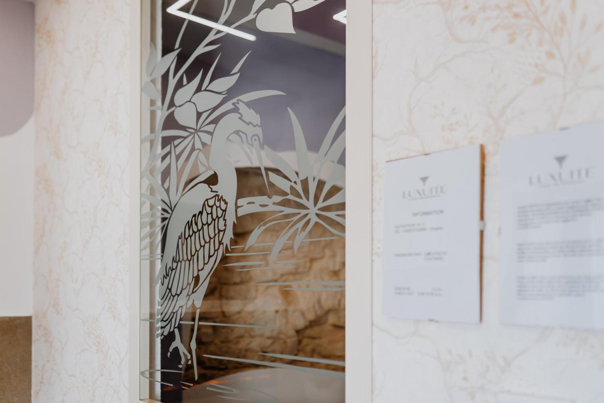 Luxuite Spa Con Piscina E Jacuzzi Alberobello Exterior foto
