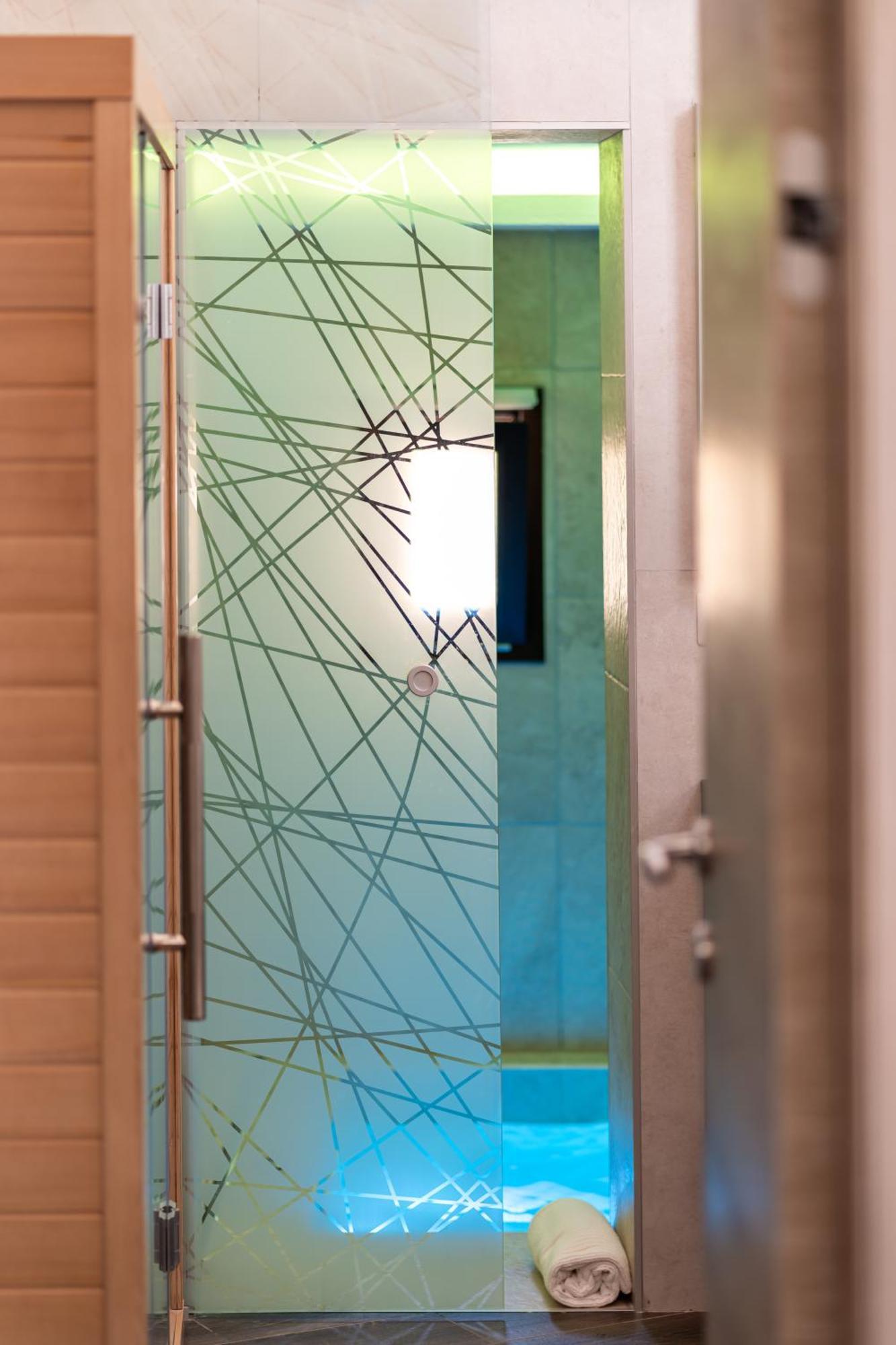 Luxuite Spa Con Piscina E Jacuzzi Alberobello Exterior foto